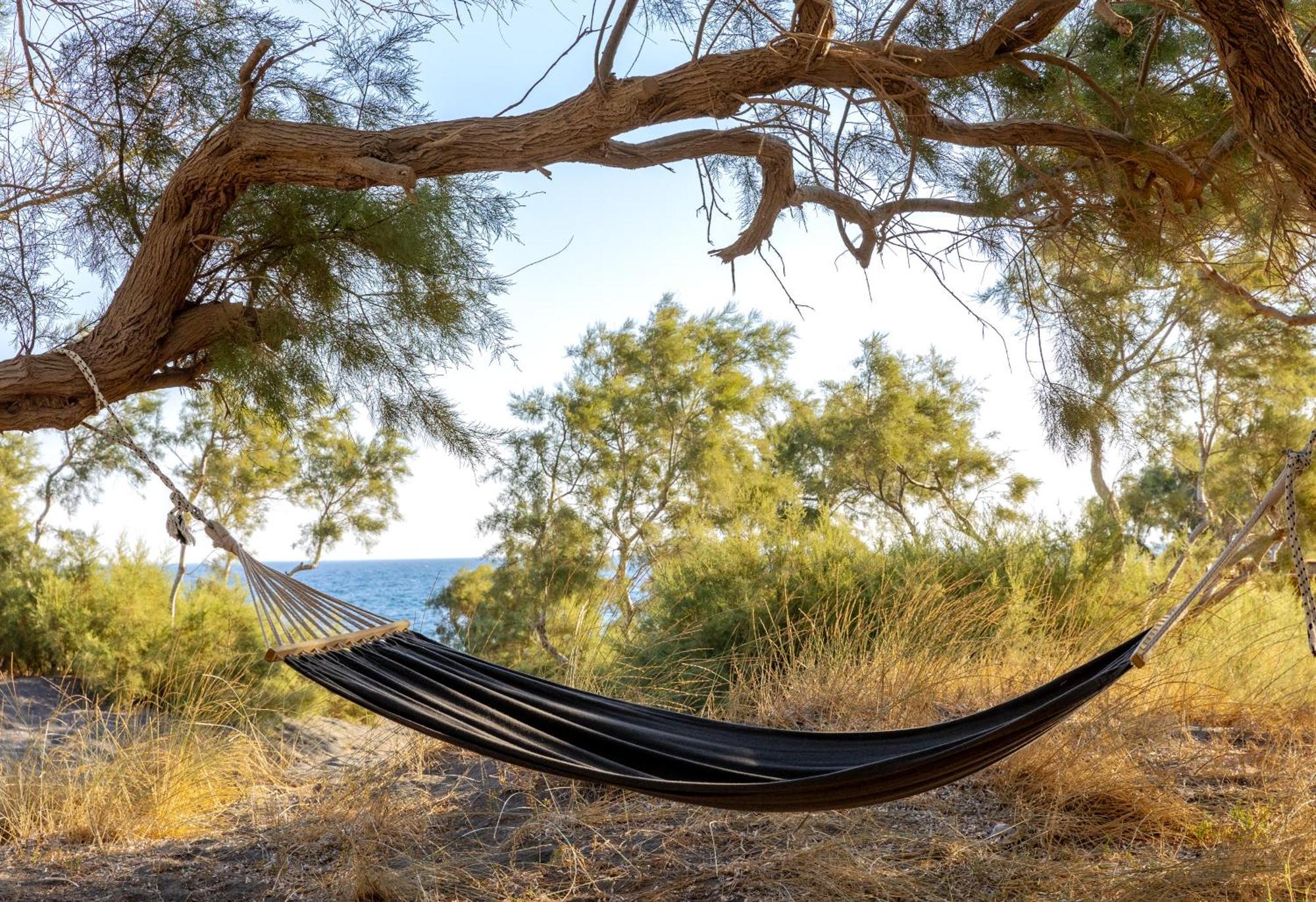 Scorpios Beach Монолитос Екстериор снимка